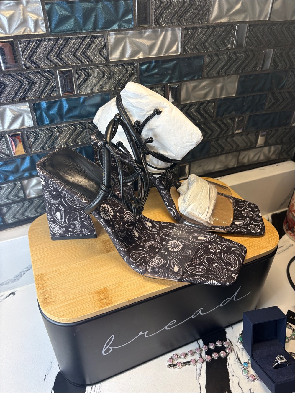 SCHUTZ Black Paisley Lace-Up Block Heel Sandals